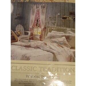 Vintage  Classic Traditions Seashell Drapes 1pr